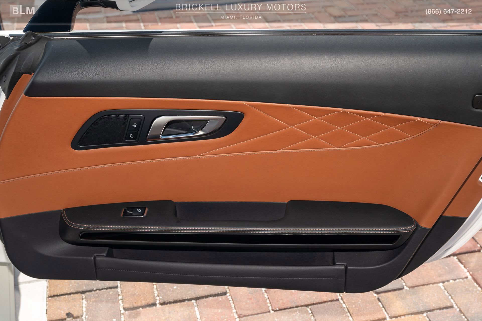 Used 2018 Mercedes-Benz AMG GT Roadster image 17