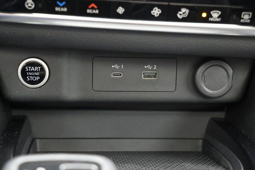 Used 2023 Nissan Rogue SL w/ SL Premium Package image 25