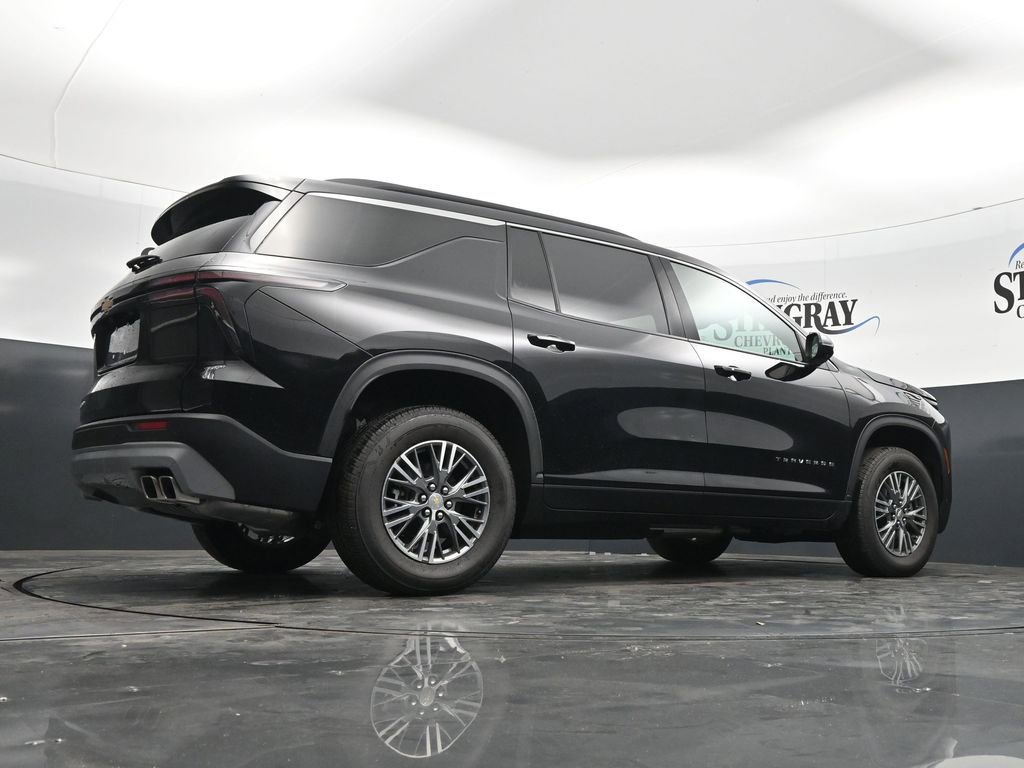 Used 2025 Chevrolet Traverse LT w/ Driver Confidence Package AWD/4WD image 23
