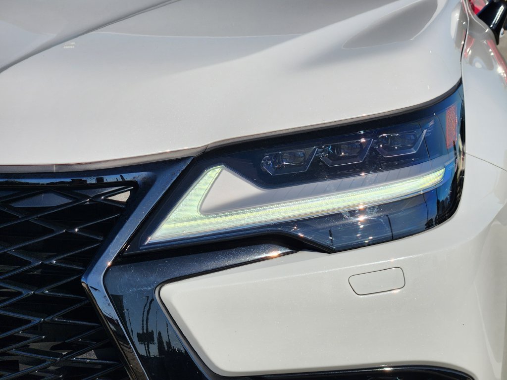 Used 2023 Lexus LX 600 F Sport w/ Accessory Package (Z1) AWD/4WD image 9