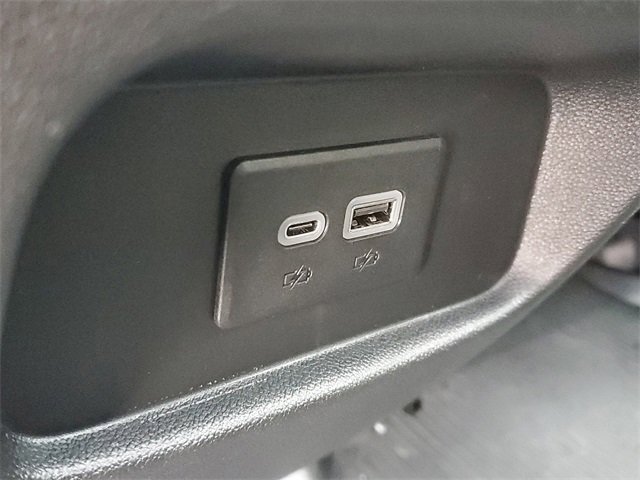 Certified 2023 Cadillac XT5 Premium Luxury w/ LPO, Floor Liner Package image 32