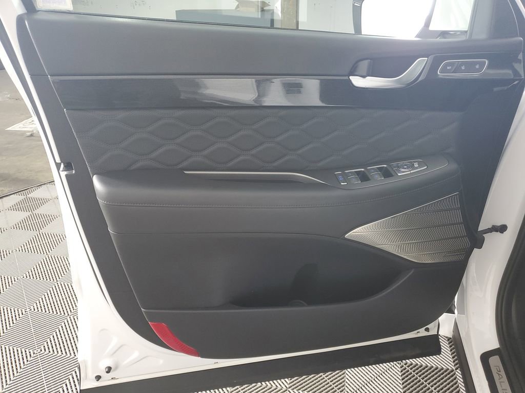Used 2022 Hyundai Palisade Calligraphy image 28