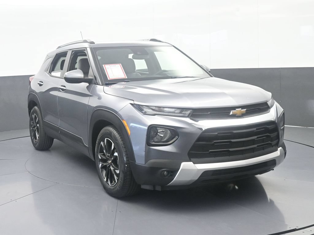 Used 2021 Chevrolet TrailBlazer LT w/ Convenience Package FWD image 9
