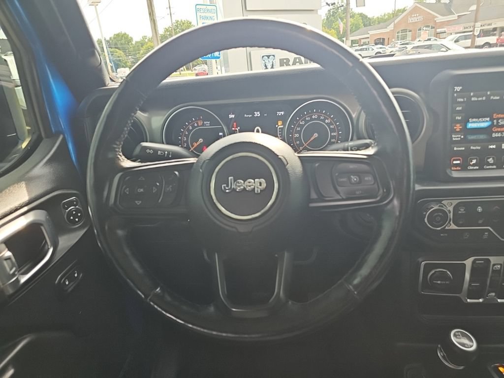 Used 2021 Jeep Gladiator Sport AWD/4WD image 24