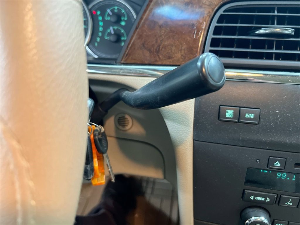 Used 2005 Buick LaCrosse CX image 15