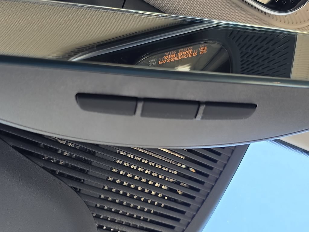 New 2026 Mercedes-Benz E 450 4MATIC Sedan image 24