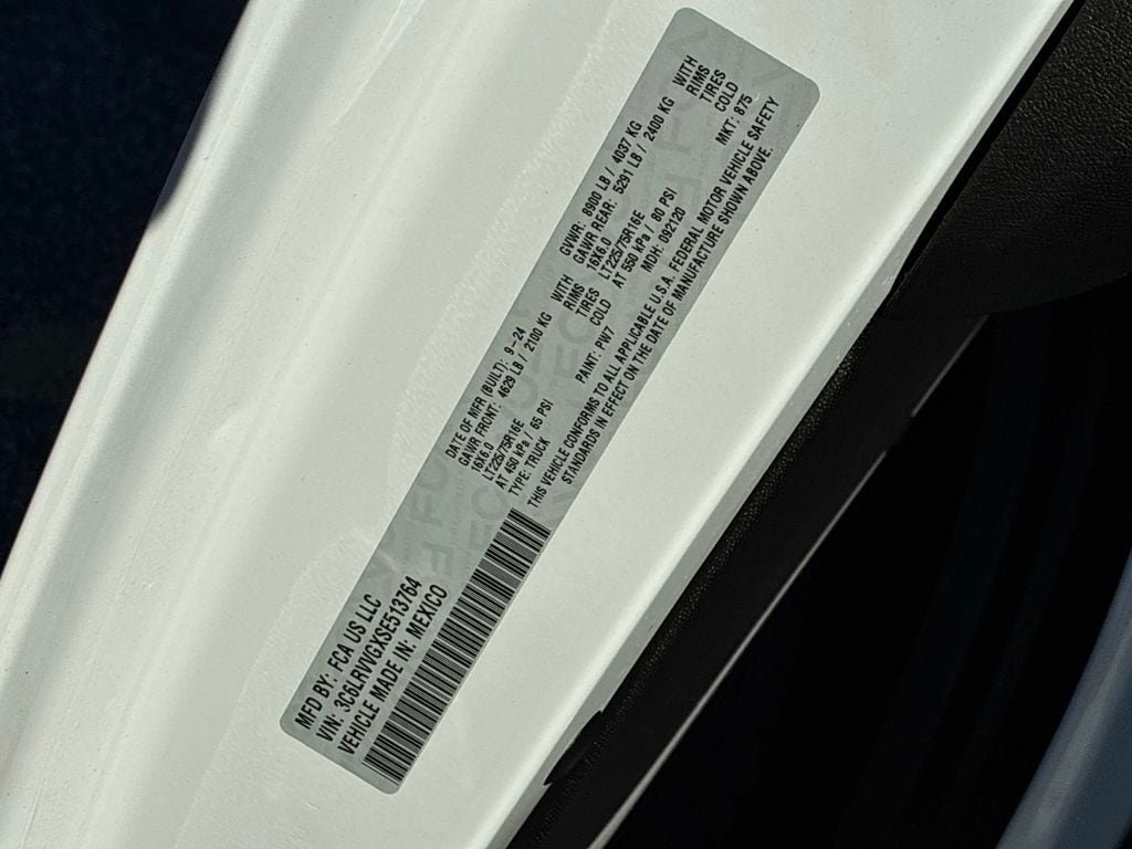 Used 2025 RAM ProMaster 2500 w/ Convenience Group FWD image 22