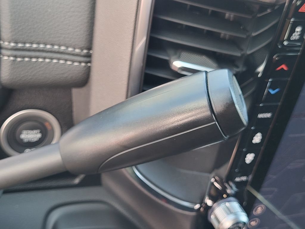 New 2026 RAM 2500 Laramie AWD/4WD image 27