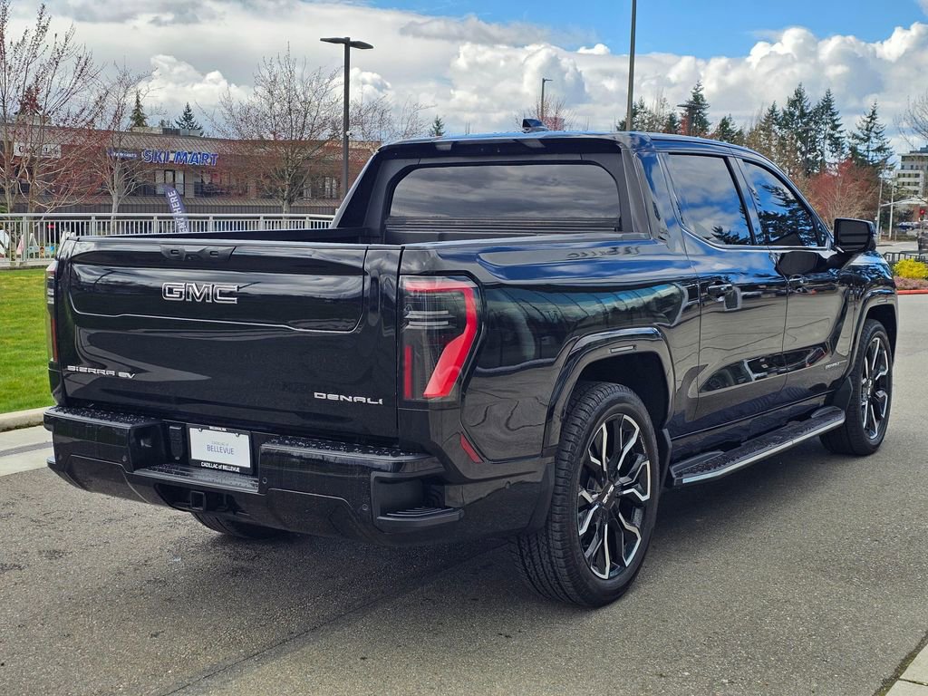 Used 2025 GMC Sierra EV Denali image 5