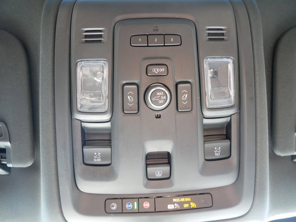 Used 2021 Chevrolet Tahoe High Country AWD/4WD image 26