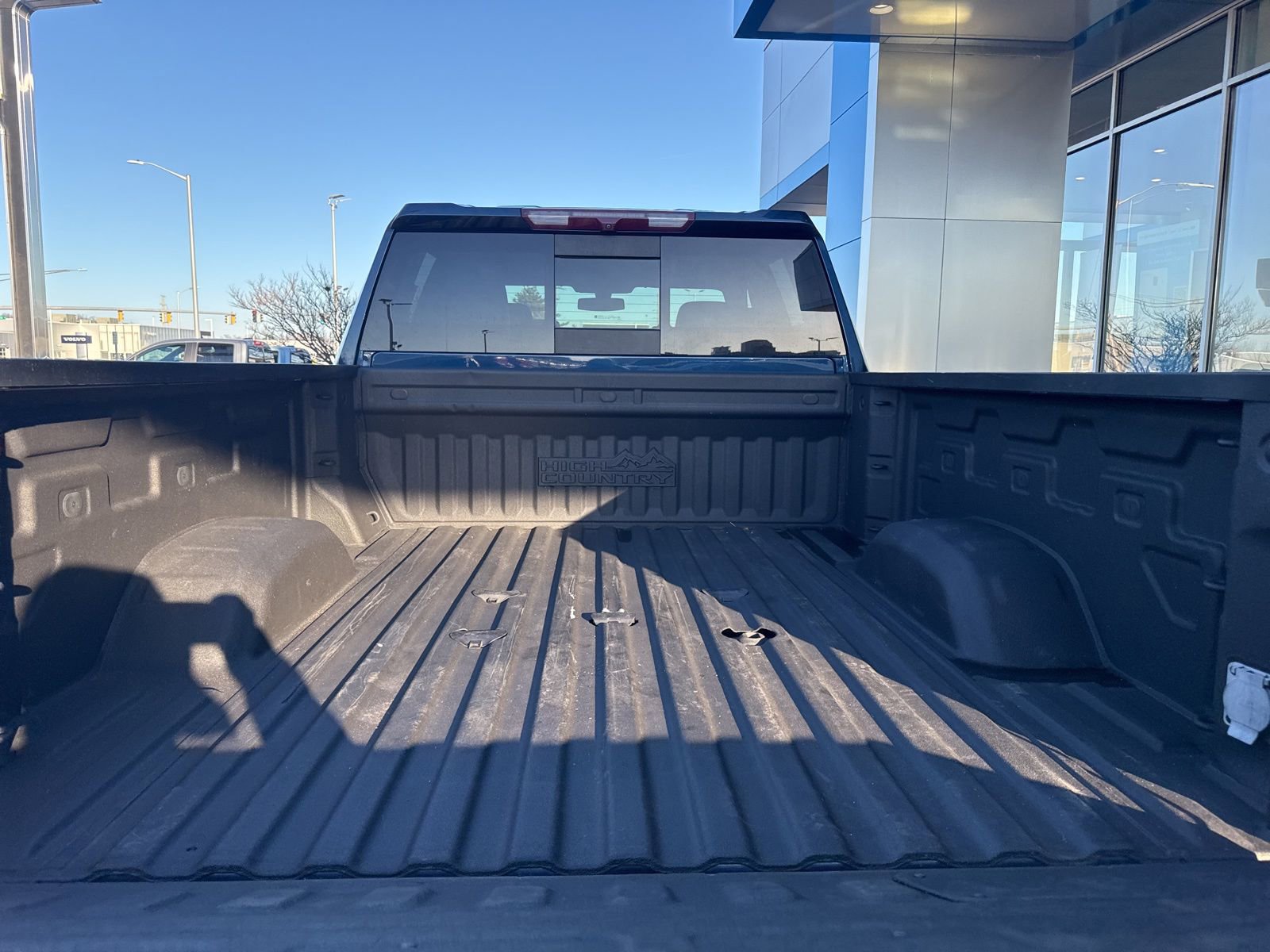 Used 2022 Chevrolet Silverado 3500 High Country image 14