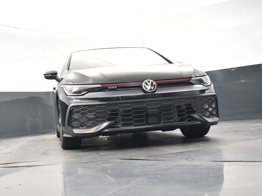 Used 2025 Volkswagen GTI SE image 25