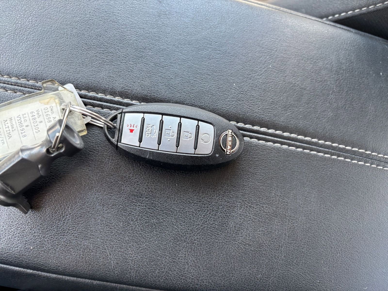 Used 2025 Nissan Altima 2.5 SV FWD image 24
