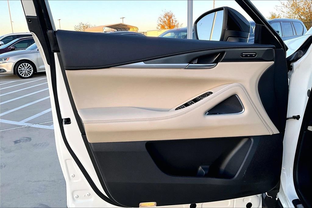 Certified 2025 INFINITI QX60 Luxe image 23