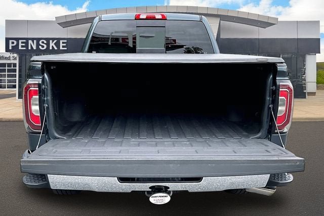Used 2017 GMC Sierra 1500 SLT w/ SLT Premium Package AWD/4WD image 28