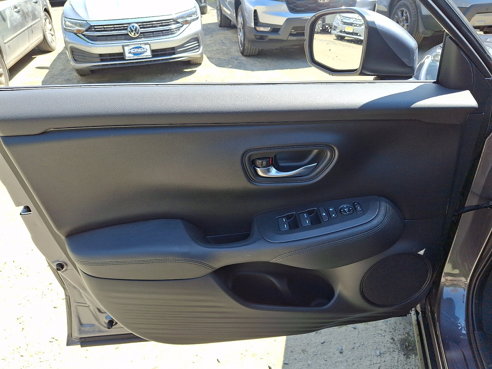 Used 2024 Honda HR-V LX image 13