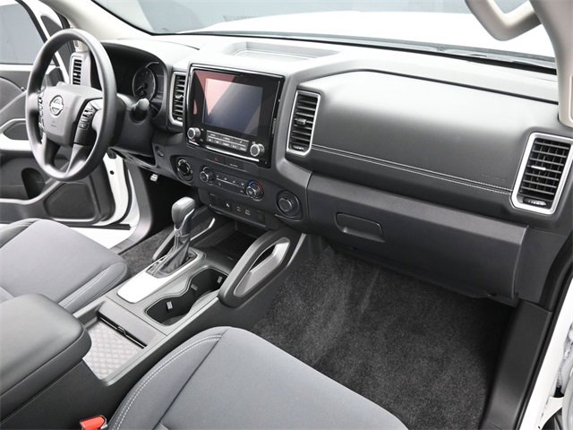 Used 2023 Nissan Frontier SV w/ Technology Package image 39