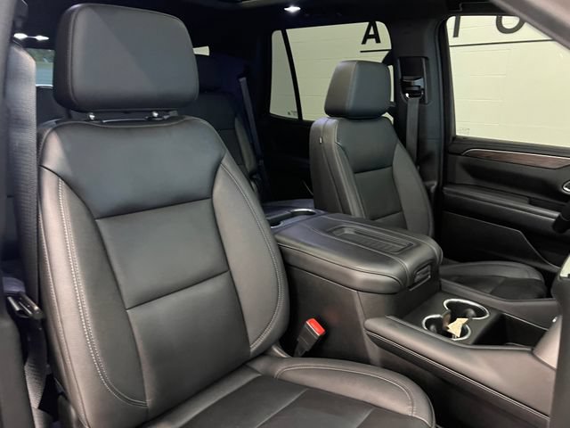 Used 2022 Chevrolet Tahoe Z71 w/ Z71 Off-Road Package AWD/4WD image 17