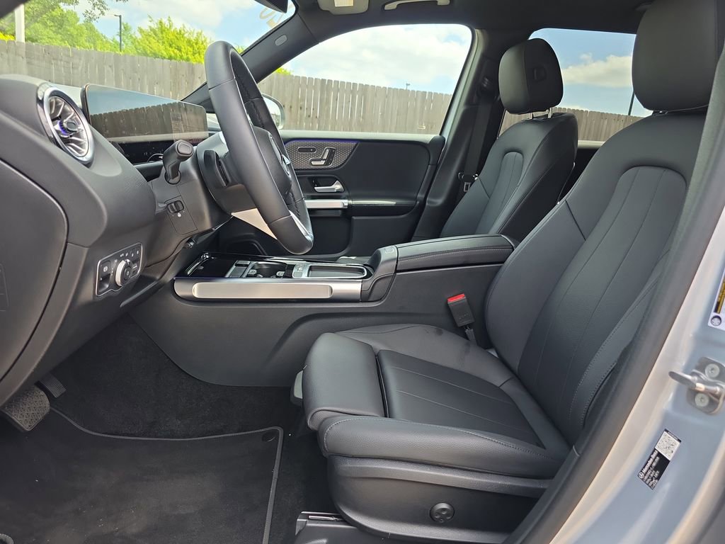 Certified 2026 Mercedes-Benz GLB 250 4MATIC image 10