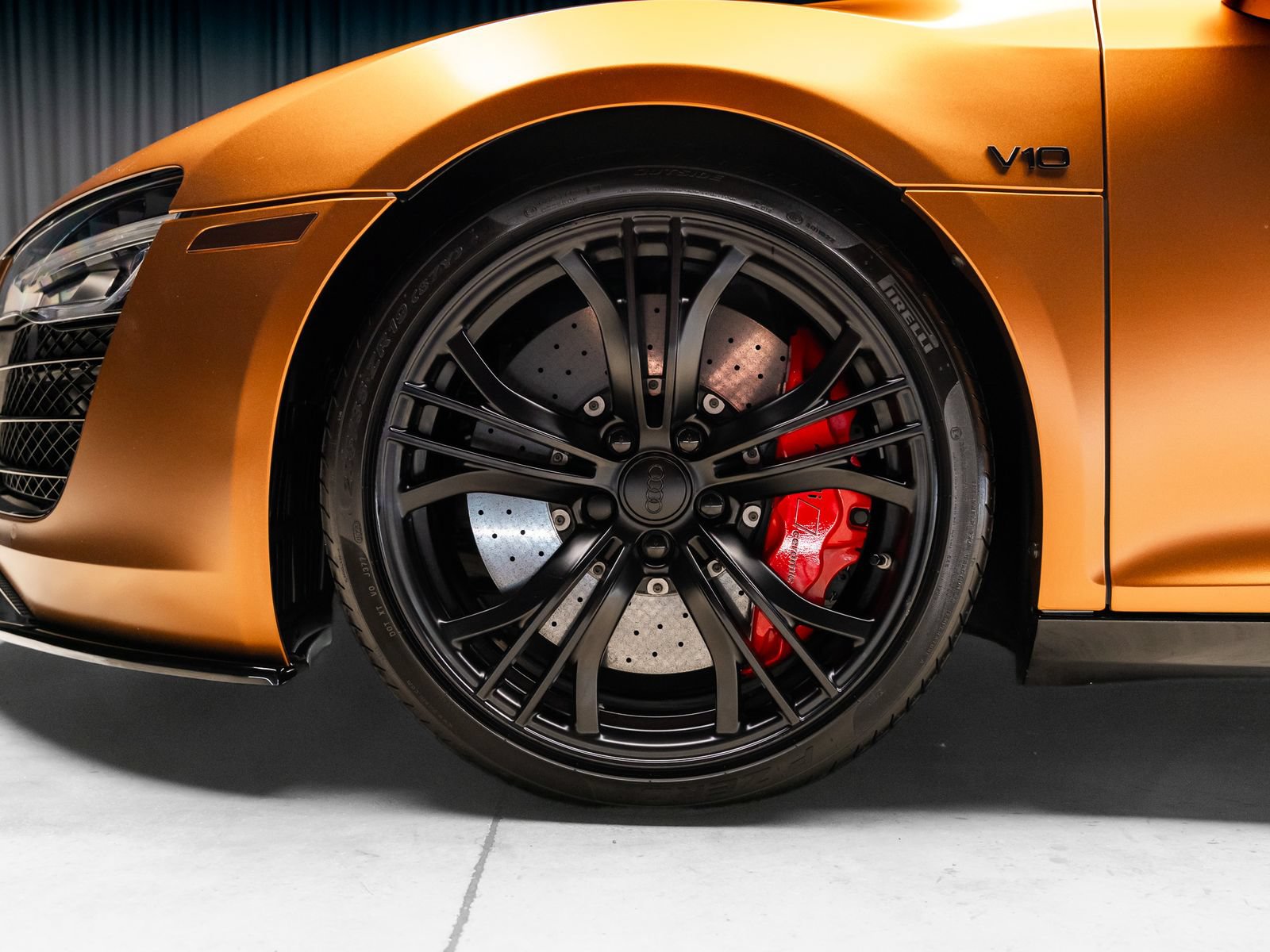 Used 2014 Audi R8 V10 plus AWD/4WD image 25