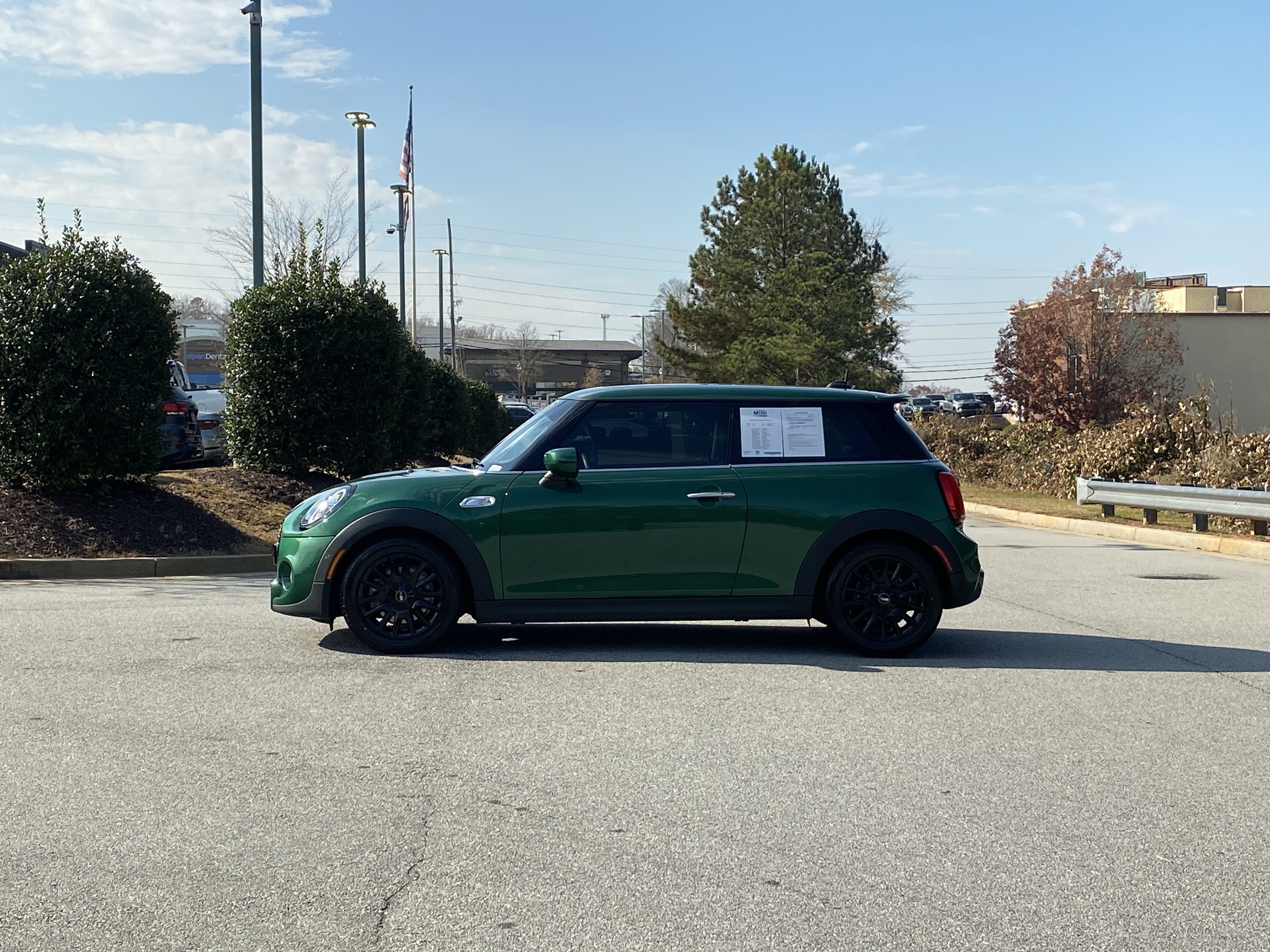 Used 2020 MINI Cooper S image 16