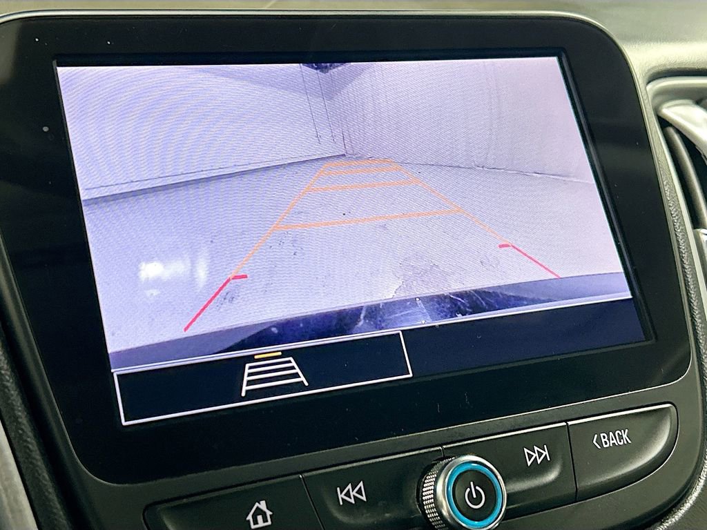 Used 2023 Chevrolet Malibu LT image 13