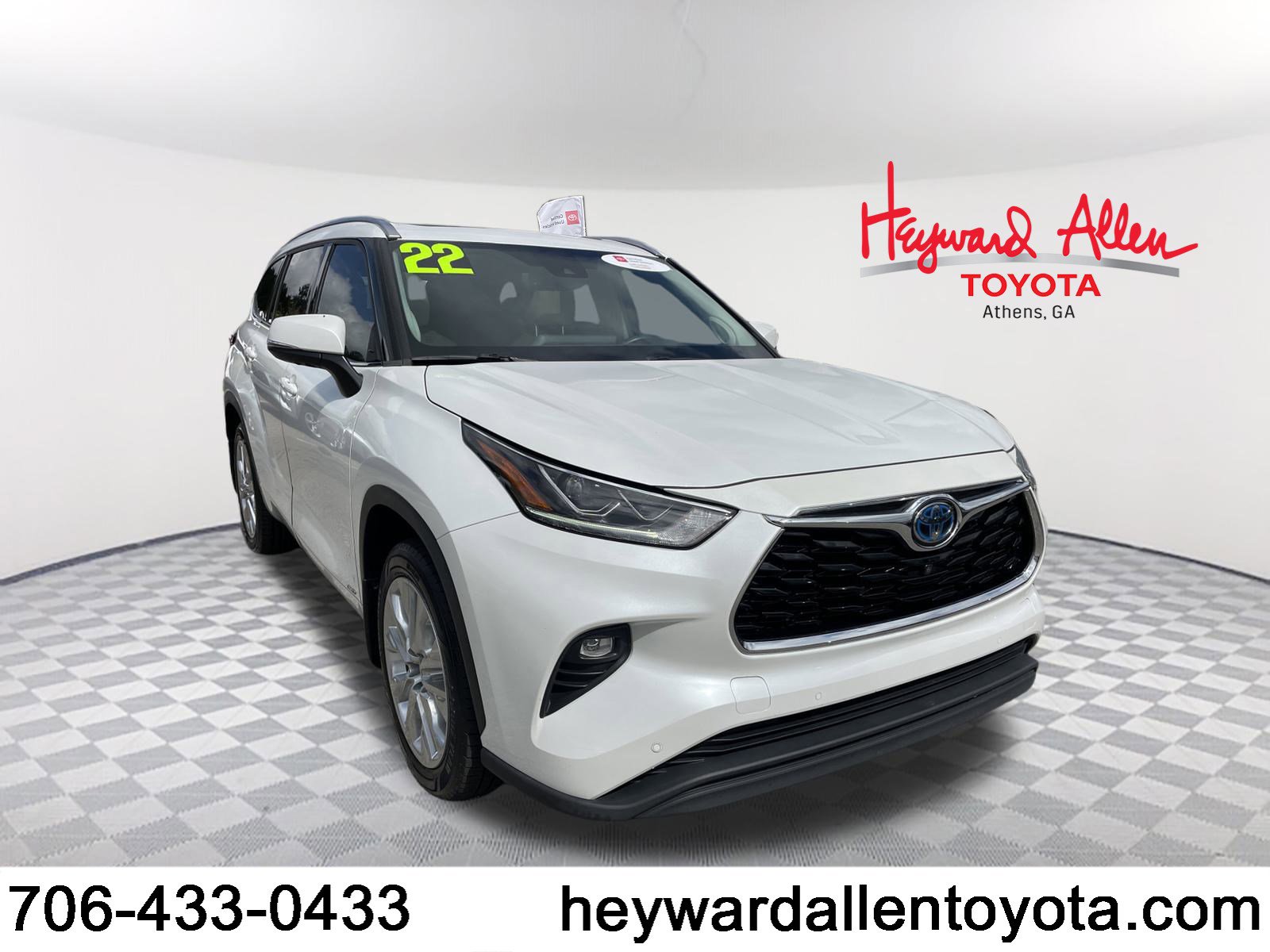 Certified 2022 Toyota Highlander Limited