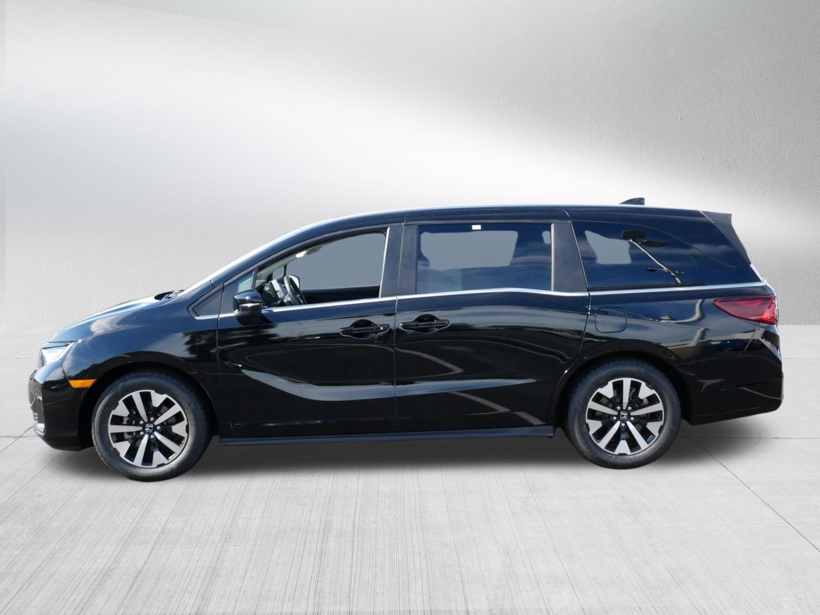 Used 2025 Honda Odyssey EX-L image 4