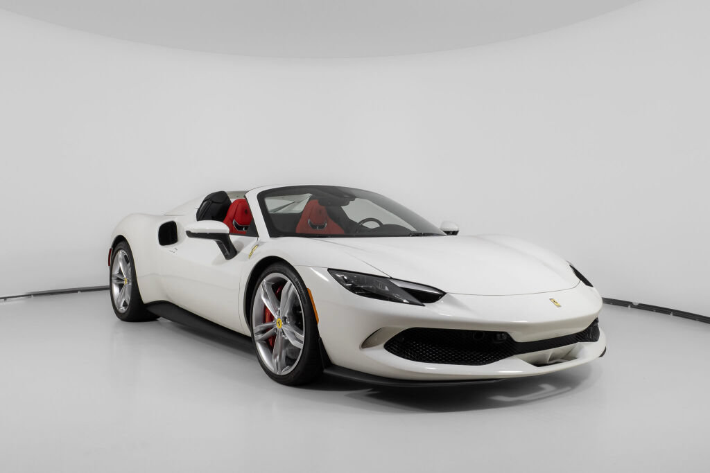Used 2025 Ferrari 296 GTS RWD image 11