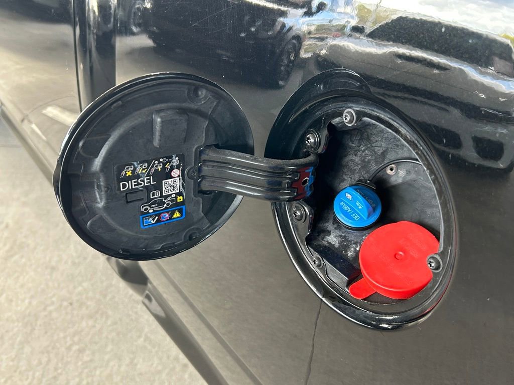 Used 2024 RAM 2500 Limited image 42