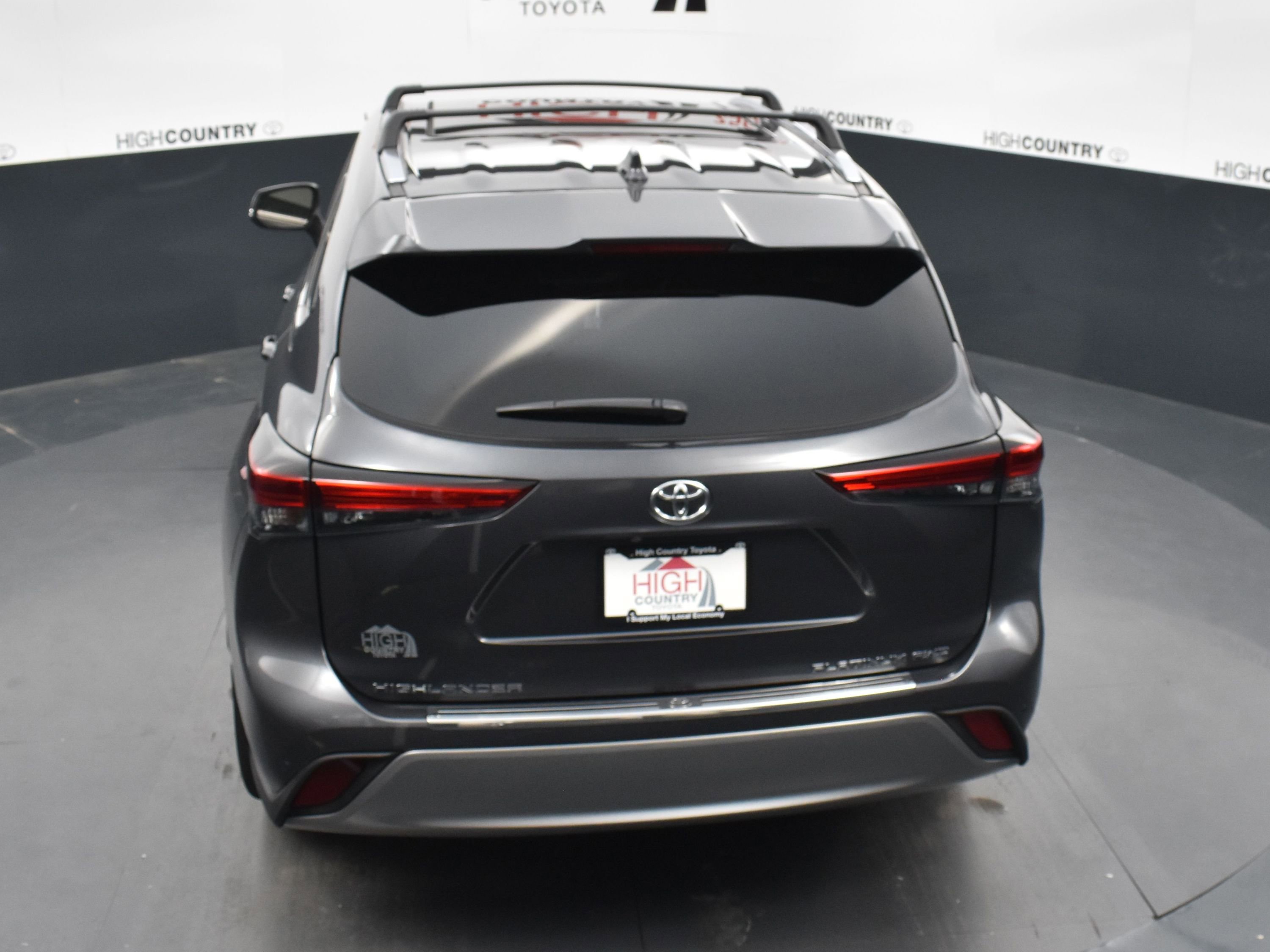 Used 2022 Toyota Highlander Platinum image 35