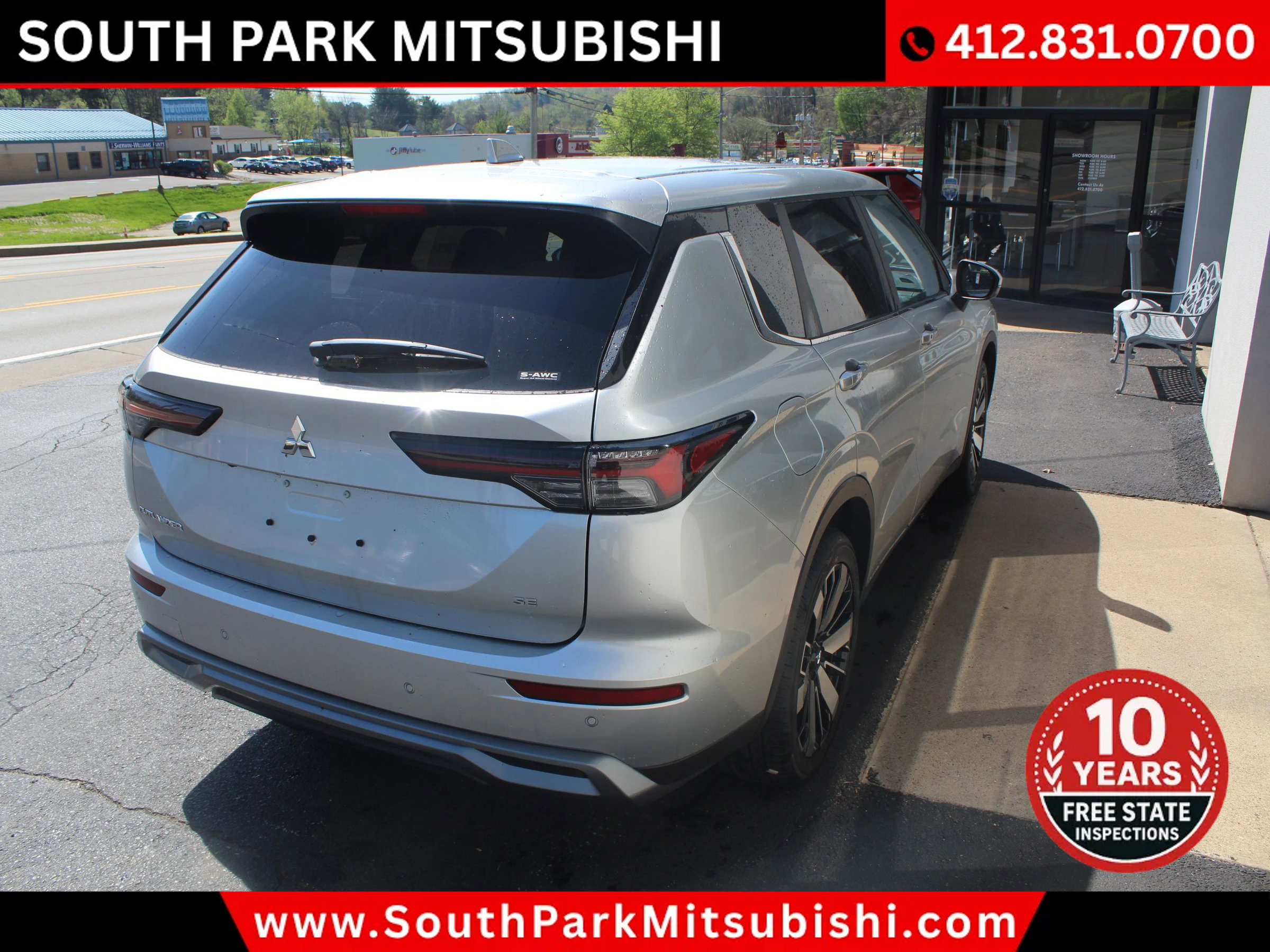 New 2025 Mitsubishi Outlander SE image 6