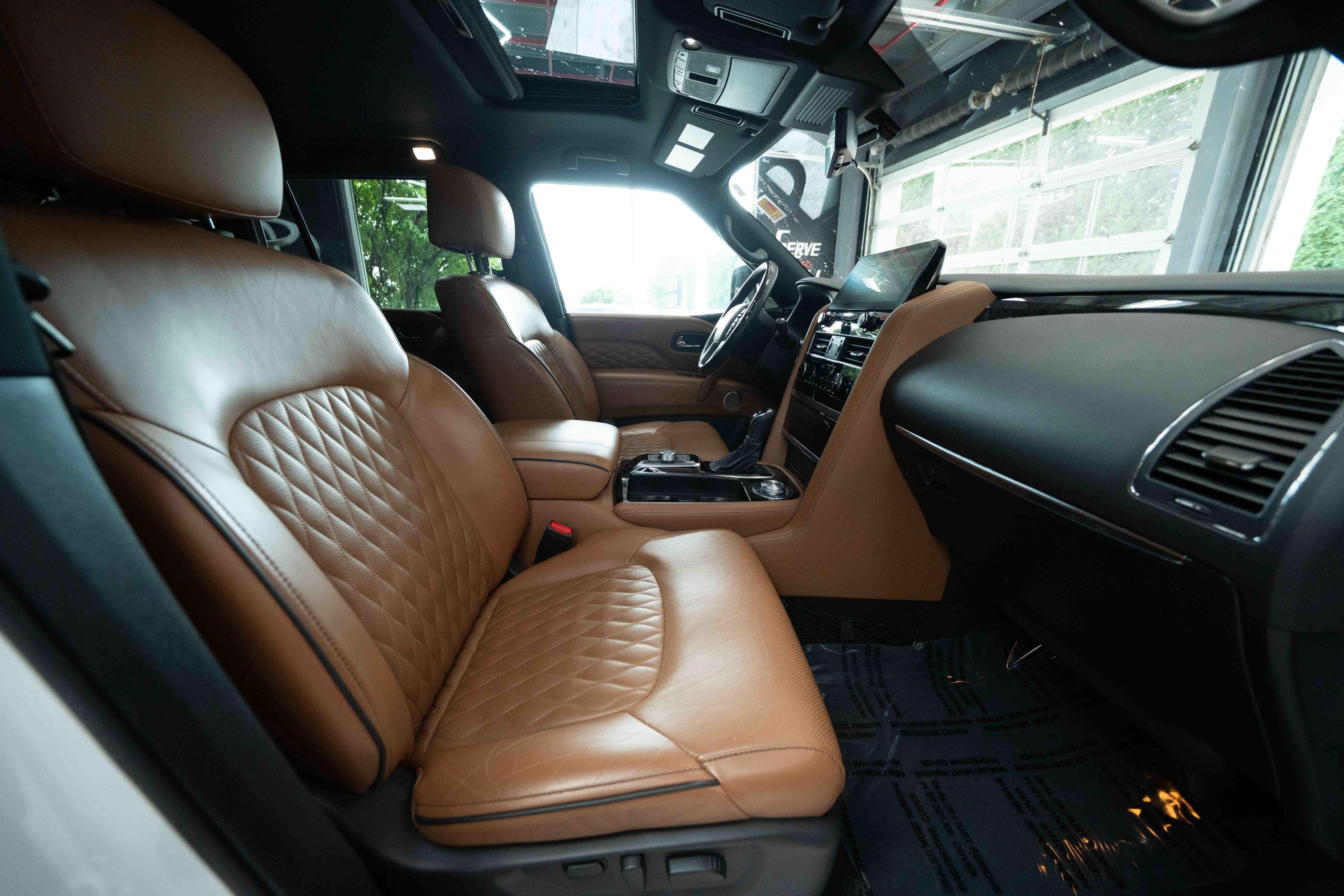 Used 2022 INFINITI QX80 Sensory w/ All-Season Package AWD/4WD image 28