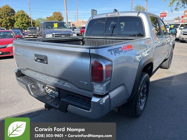 Used 2022 Toyota Tacoma TRD Off-Road AWD/4WD image 5