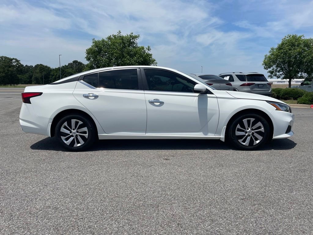 Used 2020 Nissan Altima 2.5 S FWD image 9