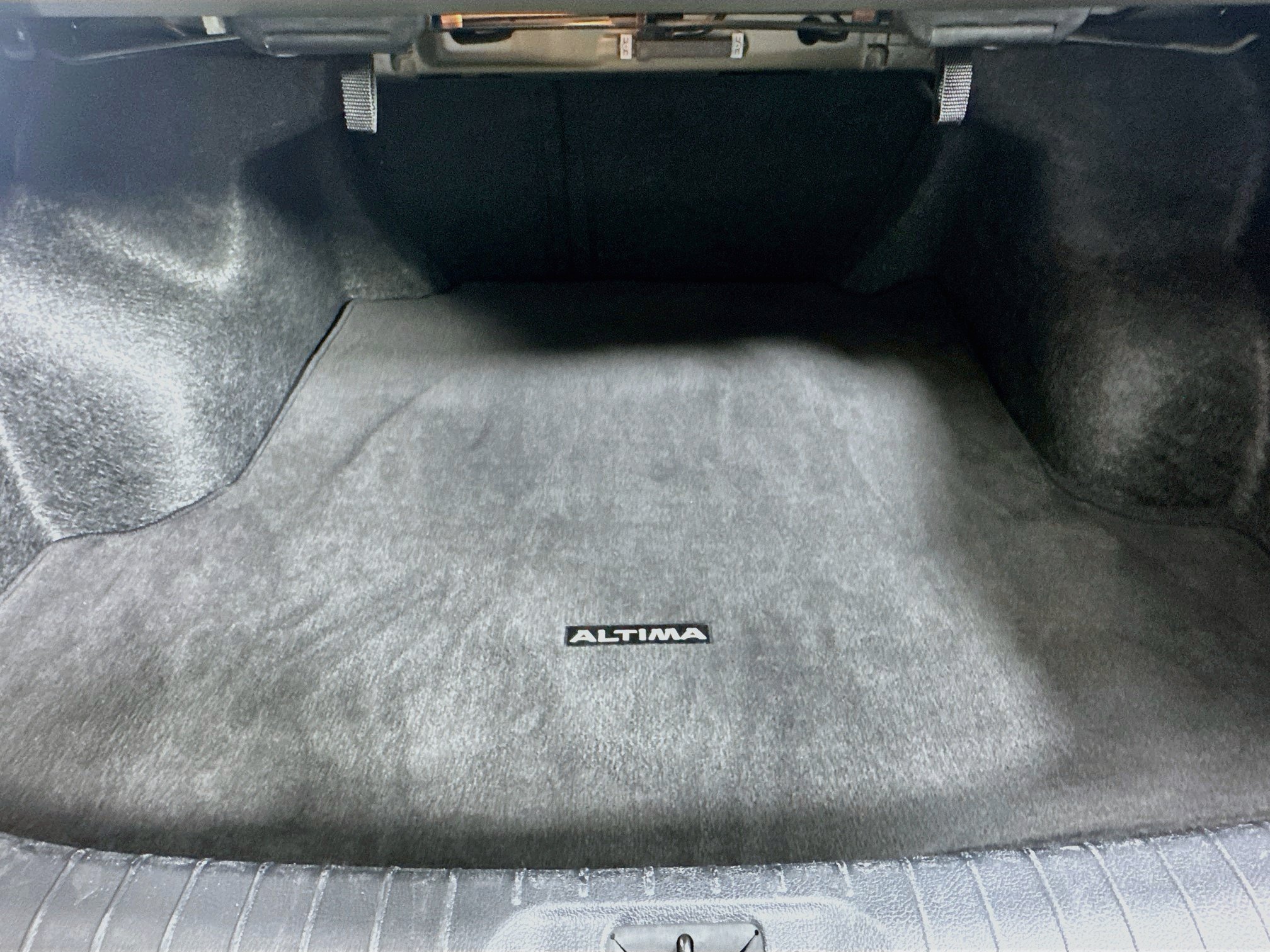 Used 2025 Nissan Altima 2.5 SV FWD image 27