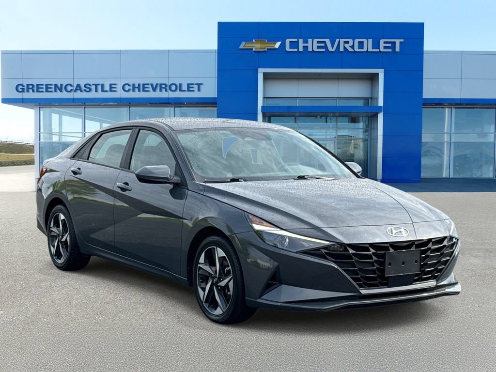 Used 2023 Hyundai Elantra SEL w/ Convenience Package FWD image 1