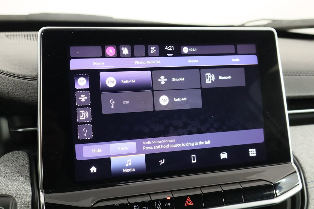 Used 2023 Jeep Compass Sport image 25