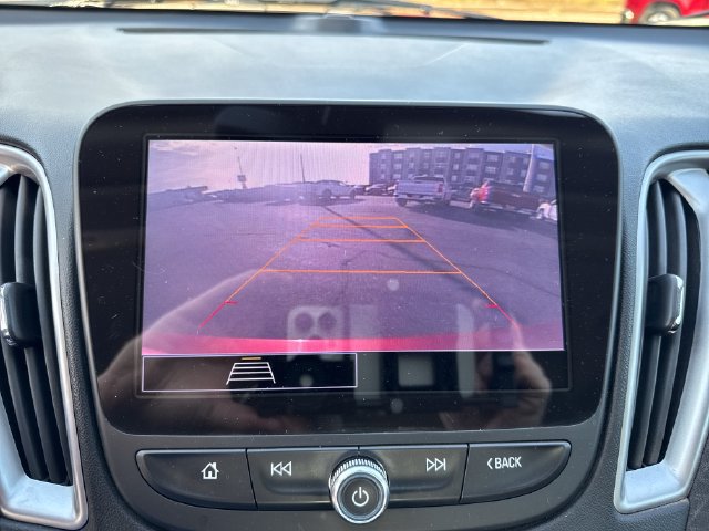Used 2022 Chevrolet Malibu RS FWD image 19