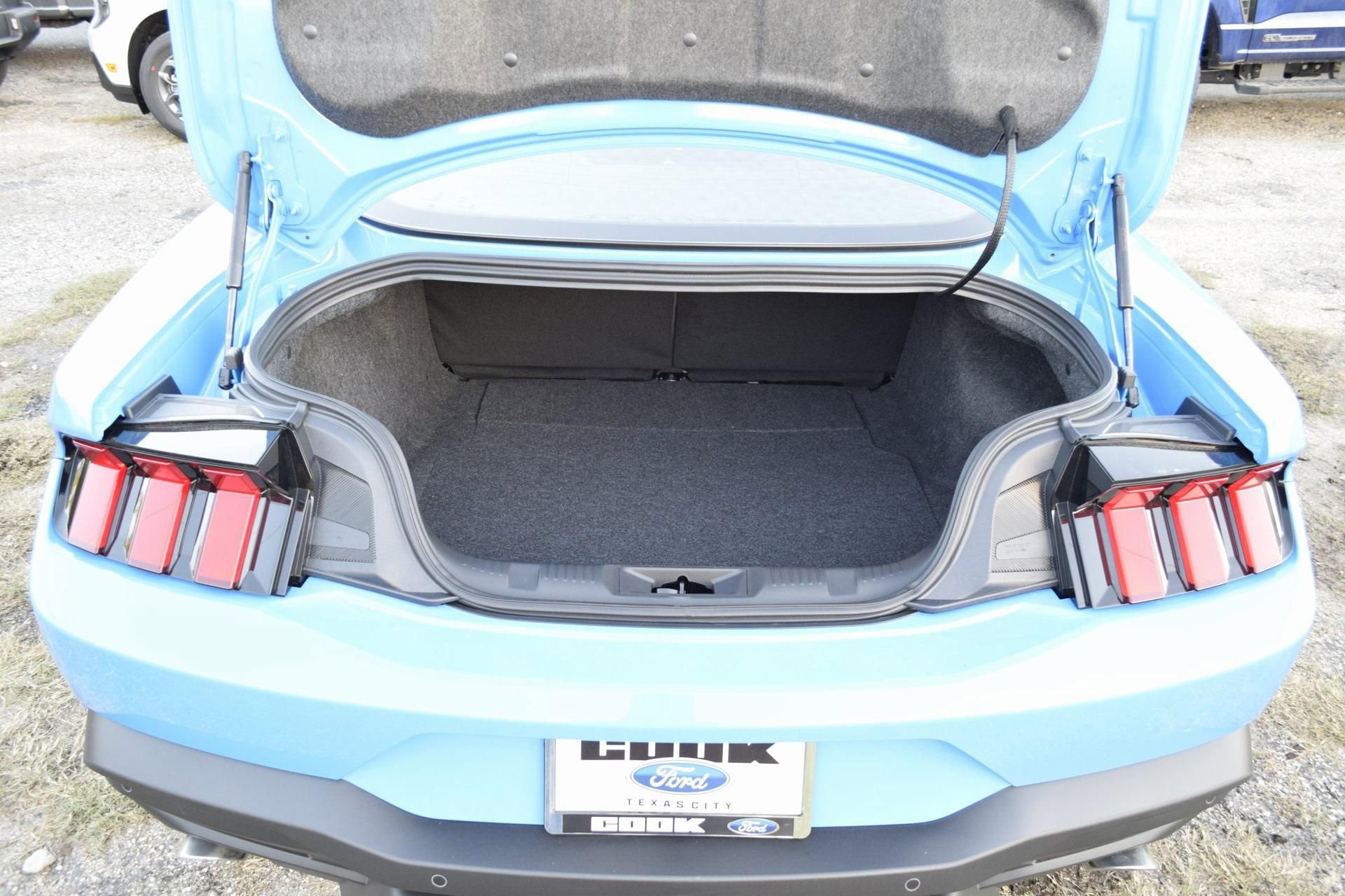 New 2026 Ford Mustang Coupe image 21