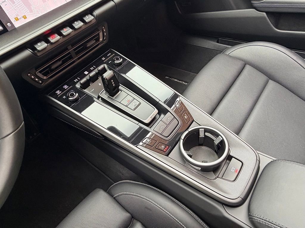 Certified 2024 Porsche 911 Targa 4S image 15