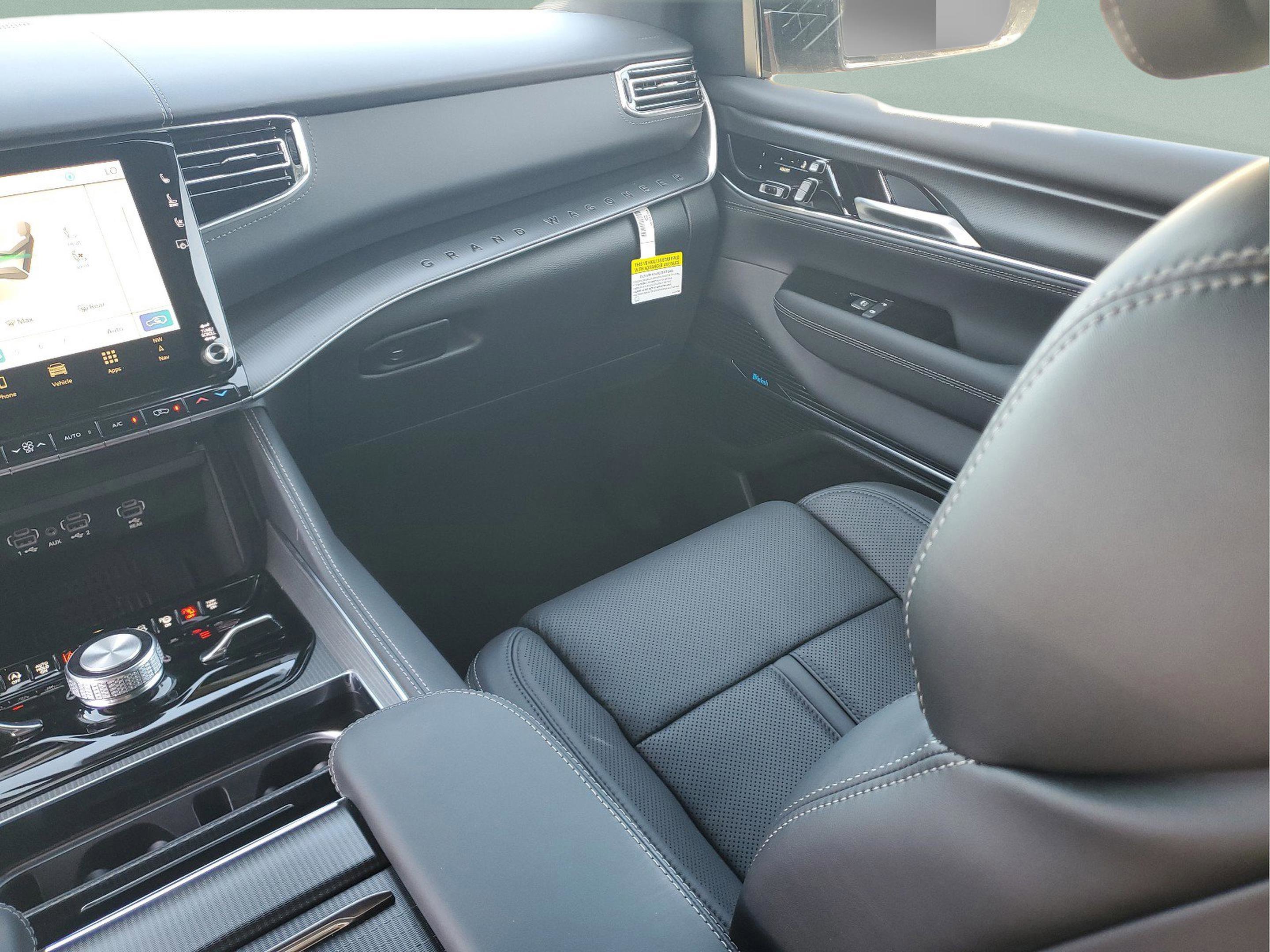 New 2026 Jeep Grand Wagoneer Summit w/ Rear Seat Video Group I image 14