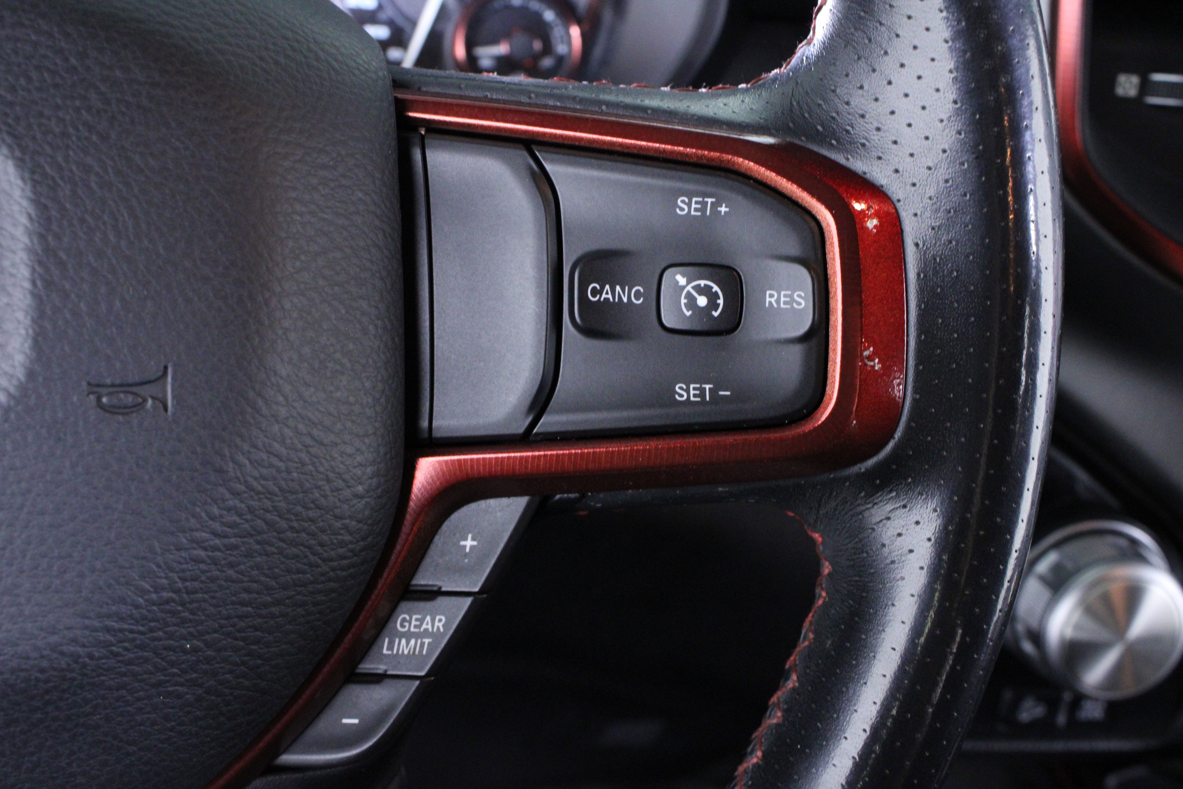 Used 2019 RAM 1500 Rebel image 20