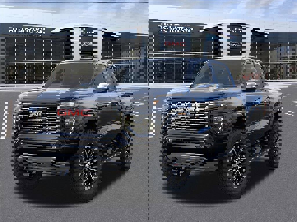 New 2026 GMC Canyon Denali image 6