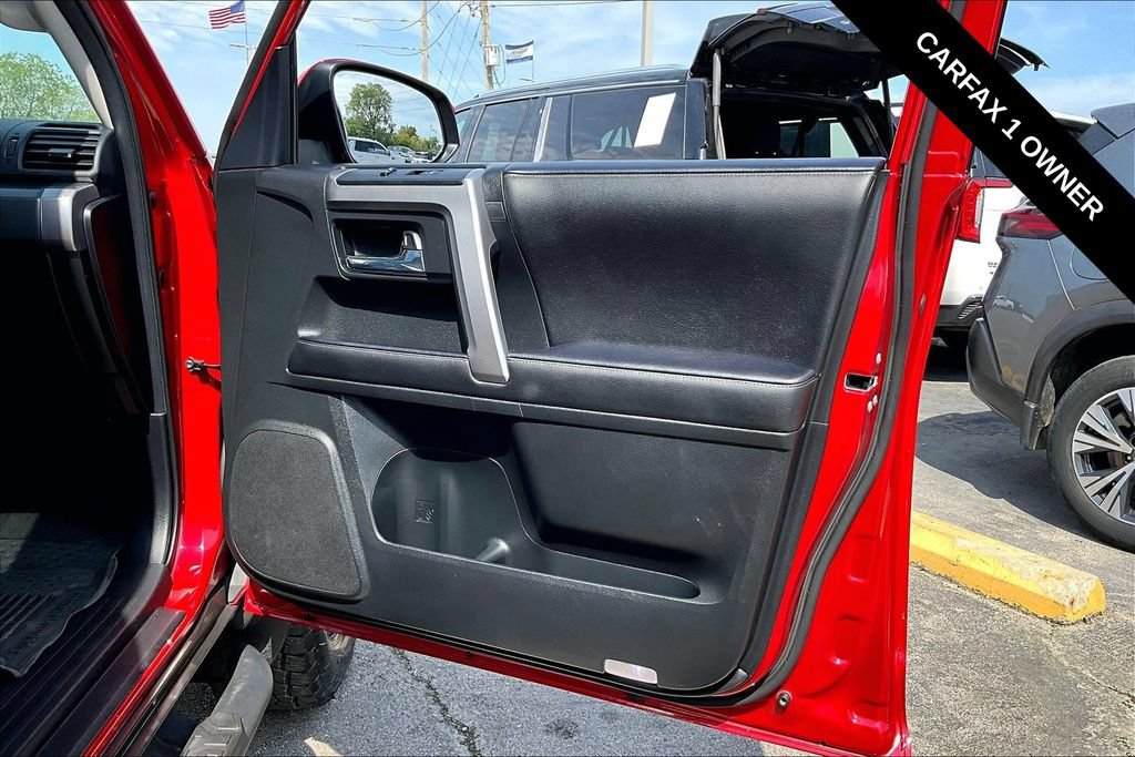 Used 2024 Toyota 4Runner SR5 Premium w/ Moonroof Package AWD/4WD image 28