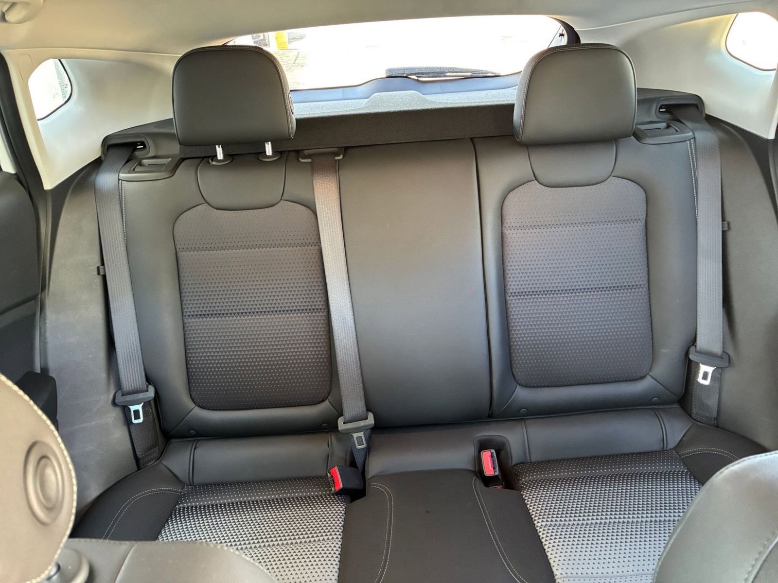 Used 2025 Chevrolet Trax LT w/ LT Convenience Package image 37