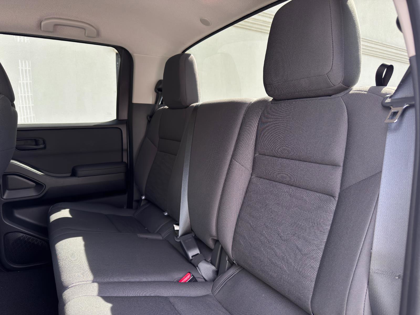 Used 2024 Nissan Frontier S image 22