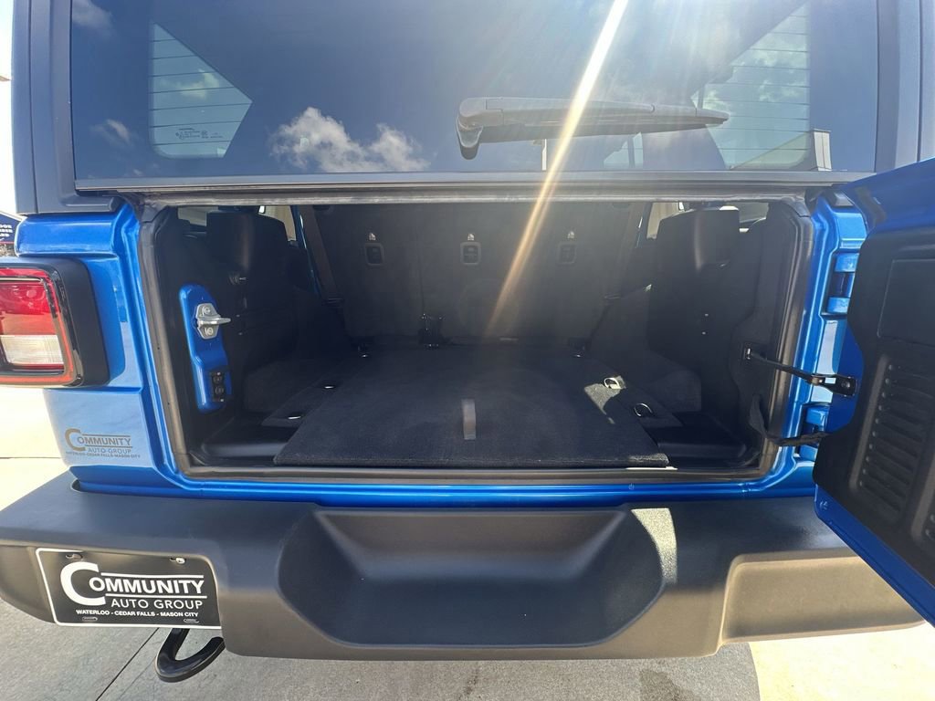 Used 2021 Jeep Wrangler Unlimited Sport image 25