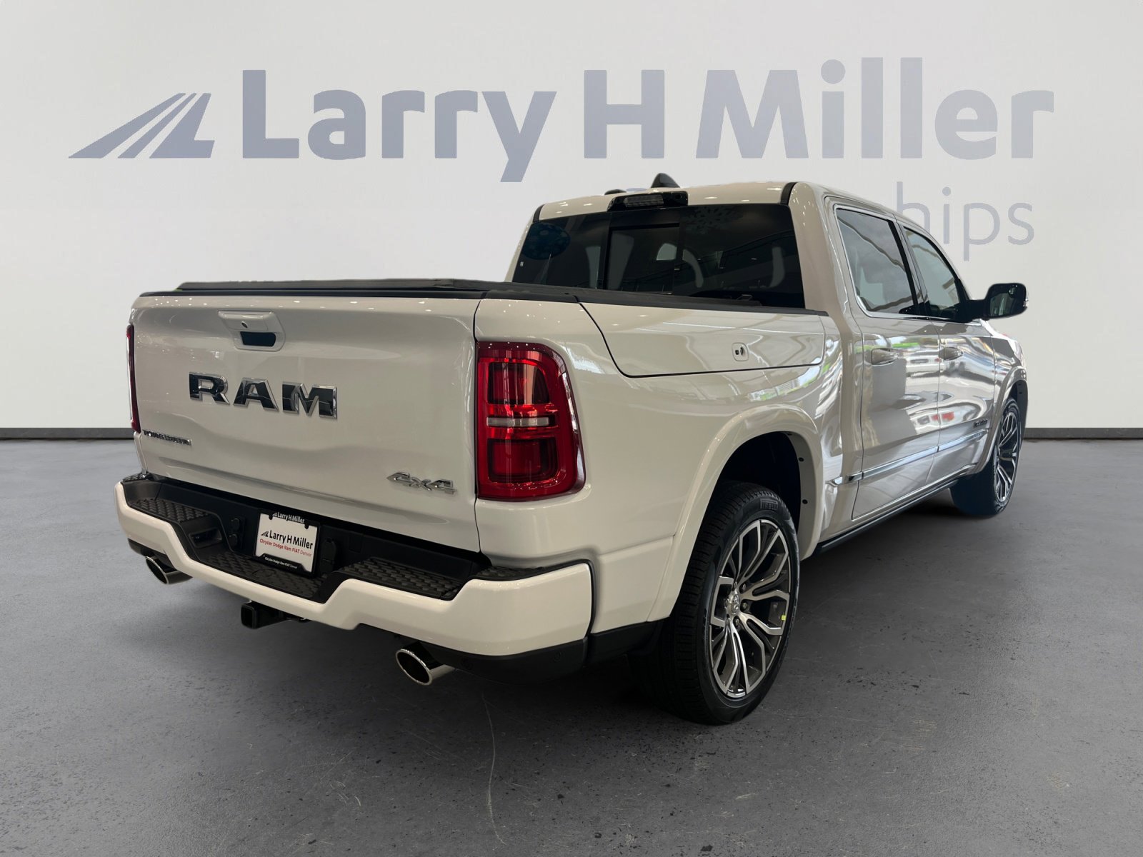 New 2026 RAM 1500 Tungsten w/ Trailer Tow Group image 5