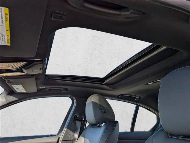 Used 2026 BMW 330i xDrive Sedan w/ Premium Package AWD/4WD image 14